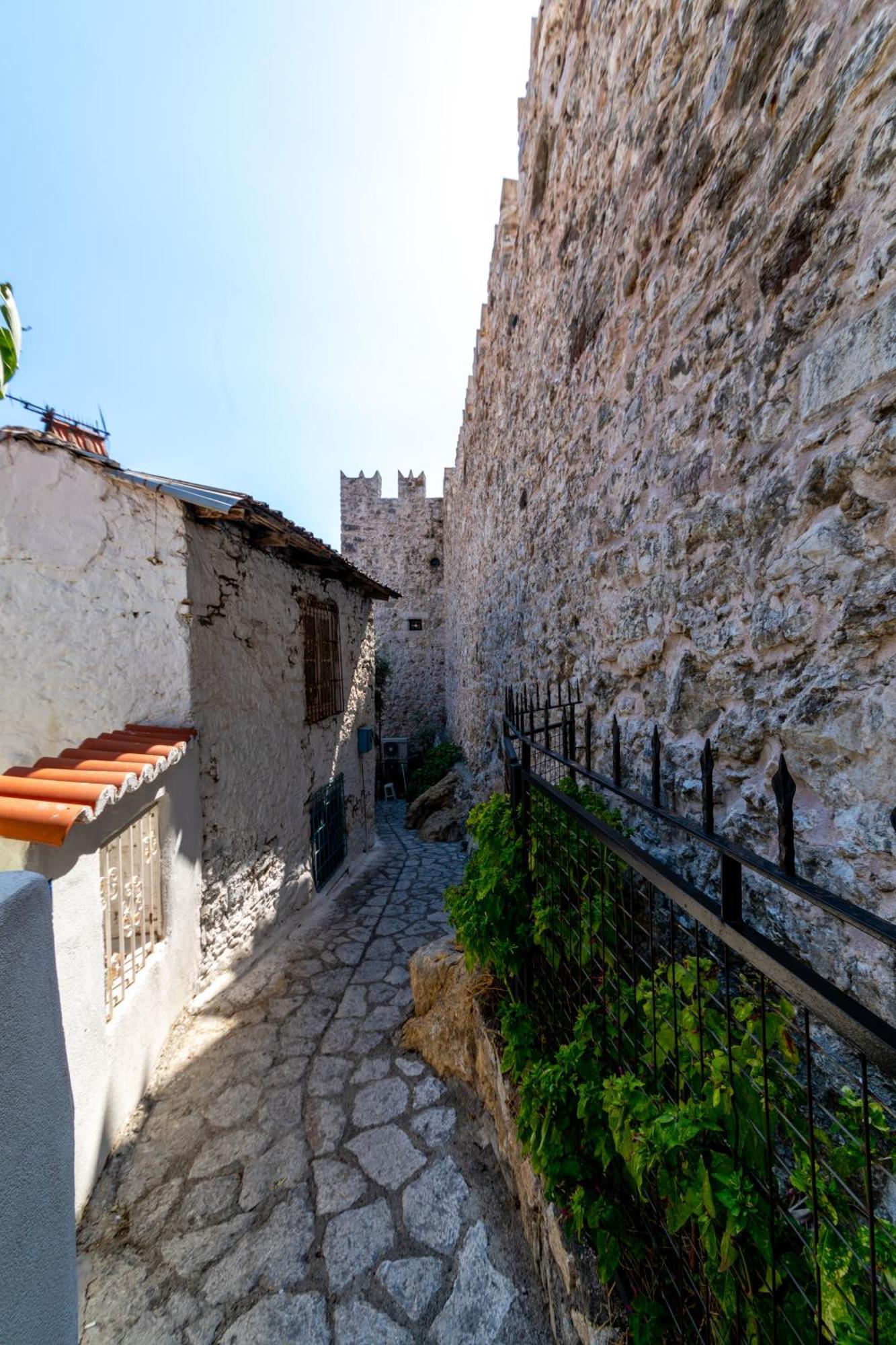 Mustafa Tokalac Castle House Мармарис Экстерьер фото